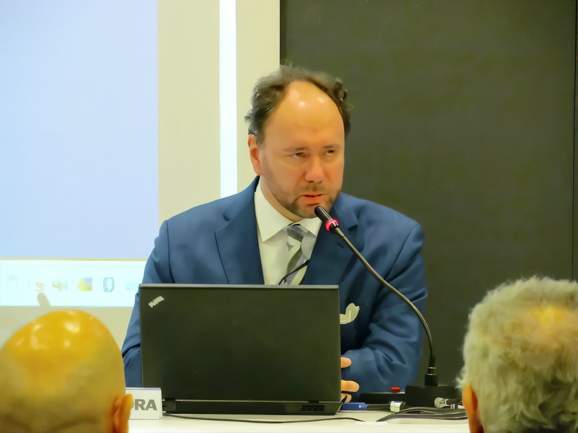 Rodolfo Dalla Mora, relatore ad un convegno